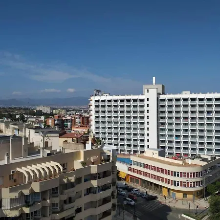 24h Self Check-in Centro Downtown * טורמולינוס